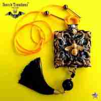 talisman amulet bee nest lucky charm necklace pendant good luck money wealth bid