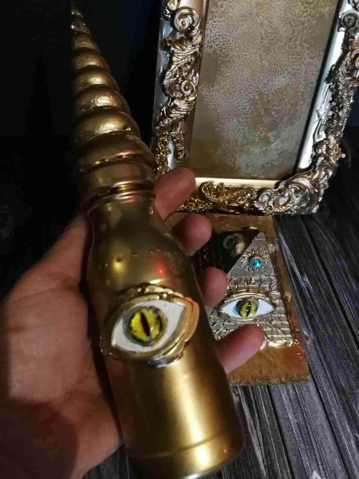 altar witchcraft decor witch decoration magic ritual mirror frame pyramid bottle - Image 9