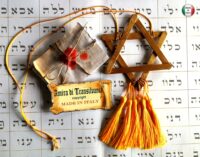 Star of David Necklace , Hebrew Israel Symbol, Magic Talisman Bar Mitzvah Bat Mitzvah, Big Magen David Jewish Pendant