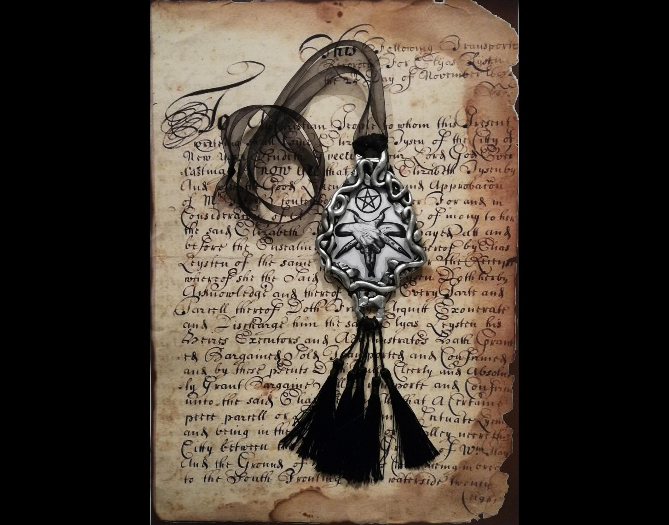 Dark Witch Amulet, Inverted Pentagram Witchcraft Symbol, Magic Evil Eye Pendant Talisman Occult Jewelry