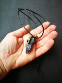 Witch Familiar Ancient Spirit Companion, Blessing Spell Uncut Gemstone Pendant, Magic Raw Stone Amulet