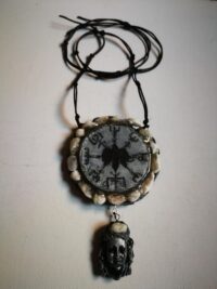 Spiritual Shaman Drum Necklace - Amulet Pendant of Insight, Talisman Shamanic Traditions Dreamcatcher Aragonite Raw Stones