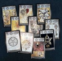 Necronomicon Tarot, Call of Cthulhu, Limited Edition HP Lovercraft Divination, Occult Magic Army of the Darkness War