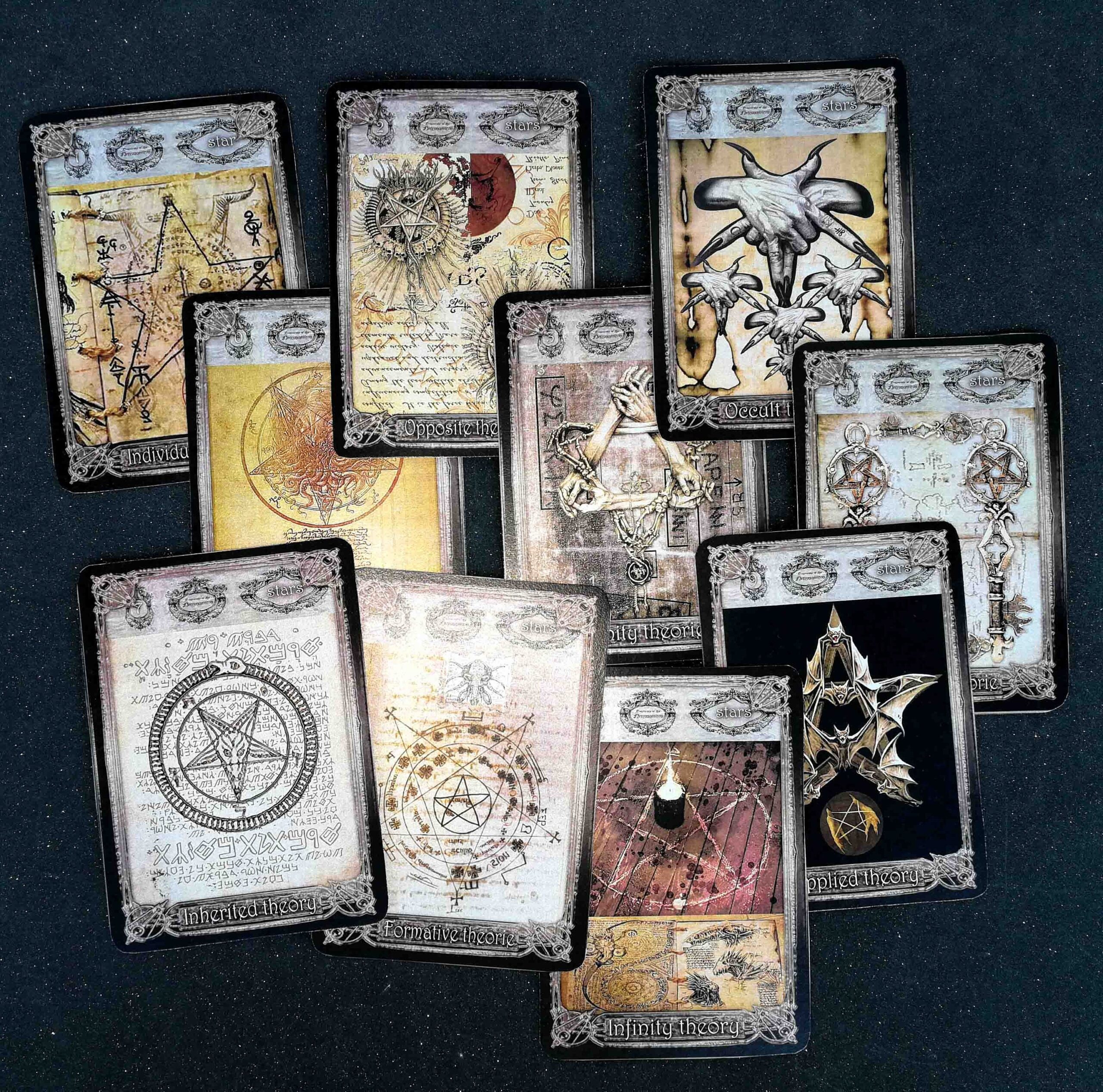 Necronomicon Tarot, Call of Cthulhu, Limited Edition HP Lovercraft Divination, Occult Magic Army of the Darkness War