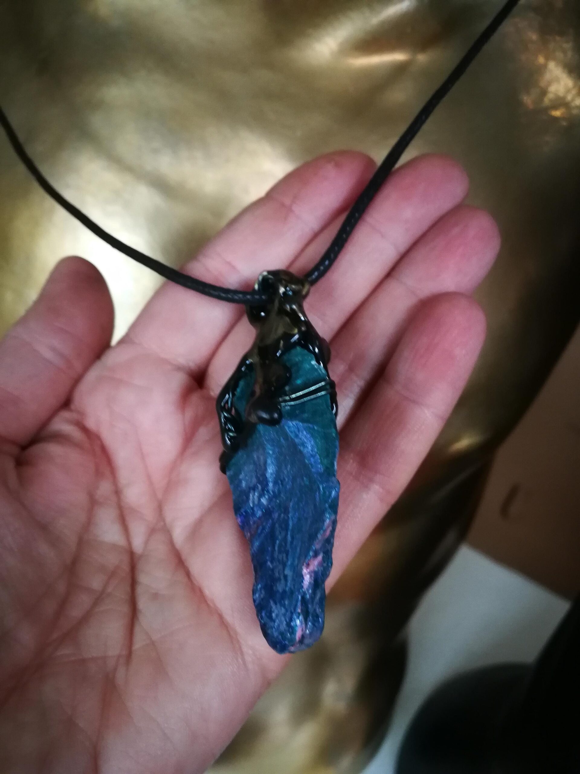 Witch Familiar, Blue Cat Ancient Spirit Companion, Uncut Gemstone Pendant Witchcraft Raw Stone Amulet