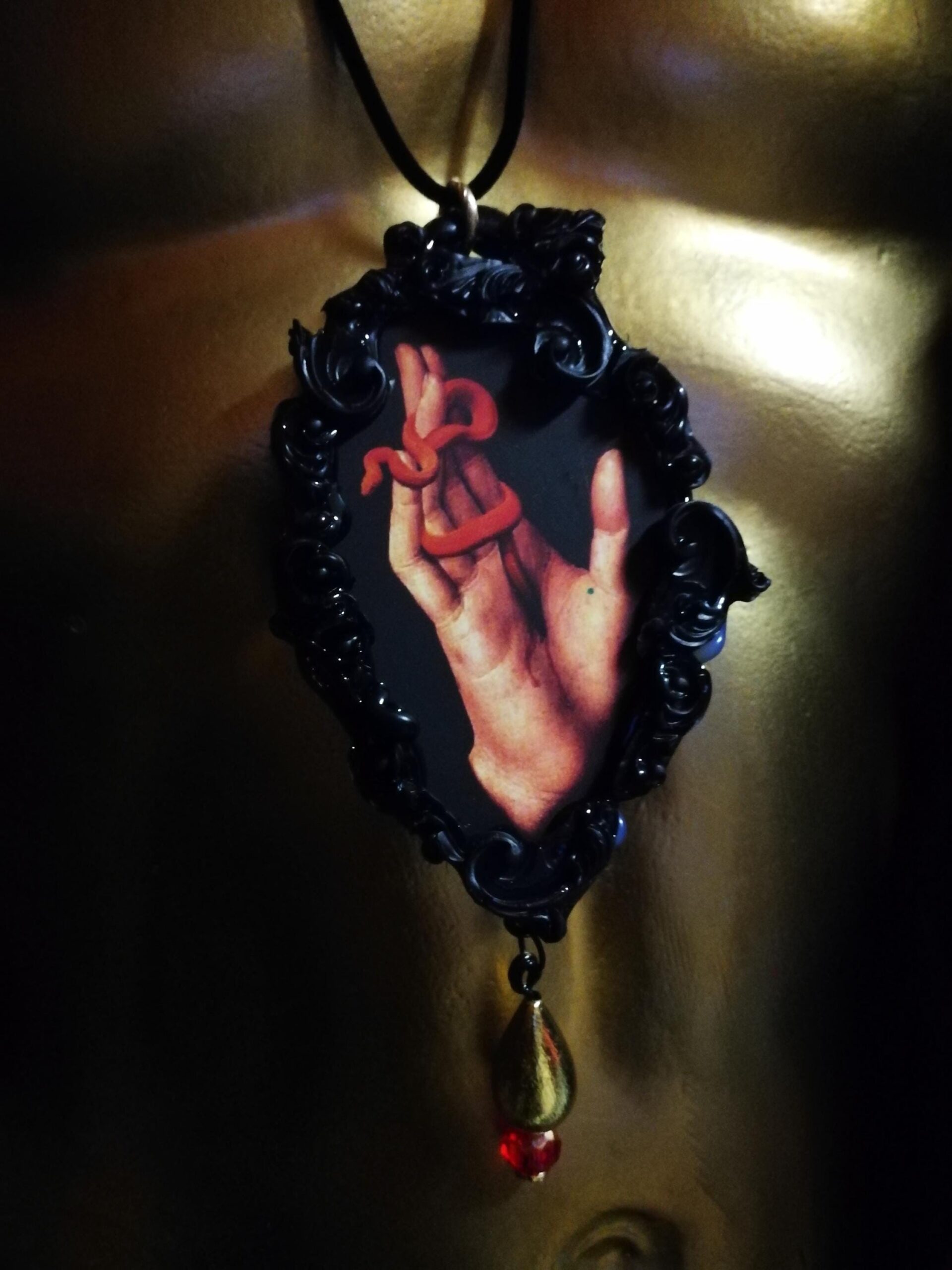 Hand Help, Magical Protection Talisman, Snake Protective Amulet Good Luck Attraction Money Love Wealth