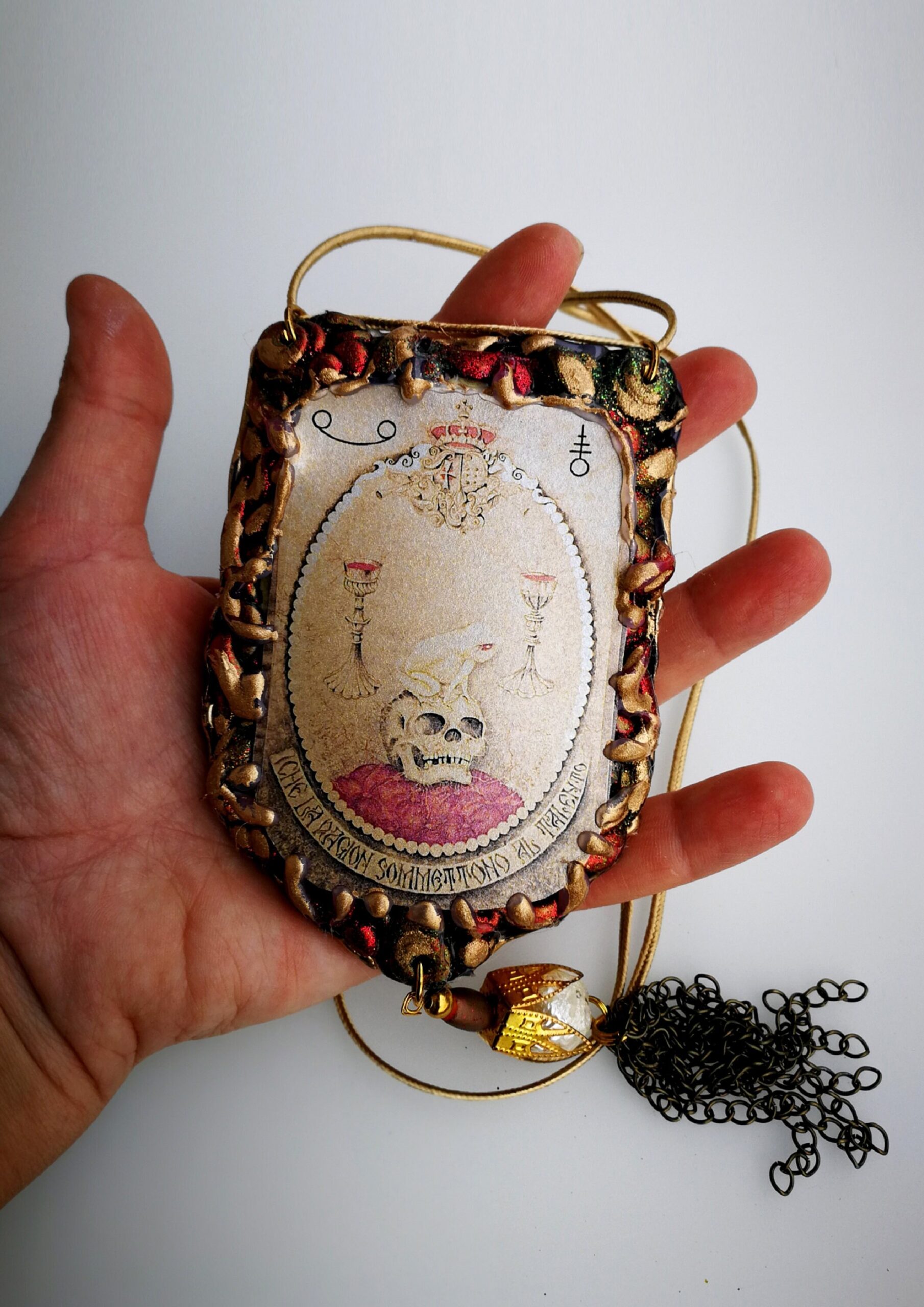 Frog and Toad Amulet, Witch Skull Talisman Occult Jewelry, Saint Graal Crown Witchcraft Magic