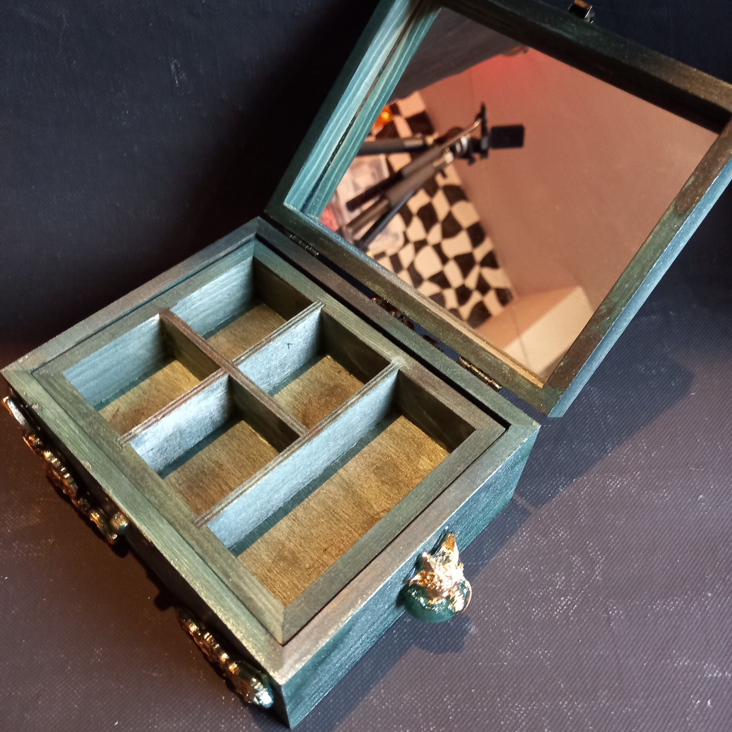wooden box mirror magic witchcraft organizer home decor starter kit beginners witch wizard wiccan pagan altar item ritual green dragon