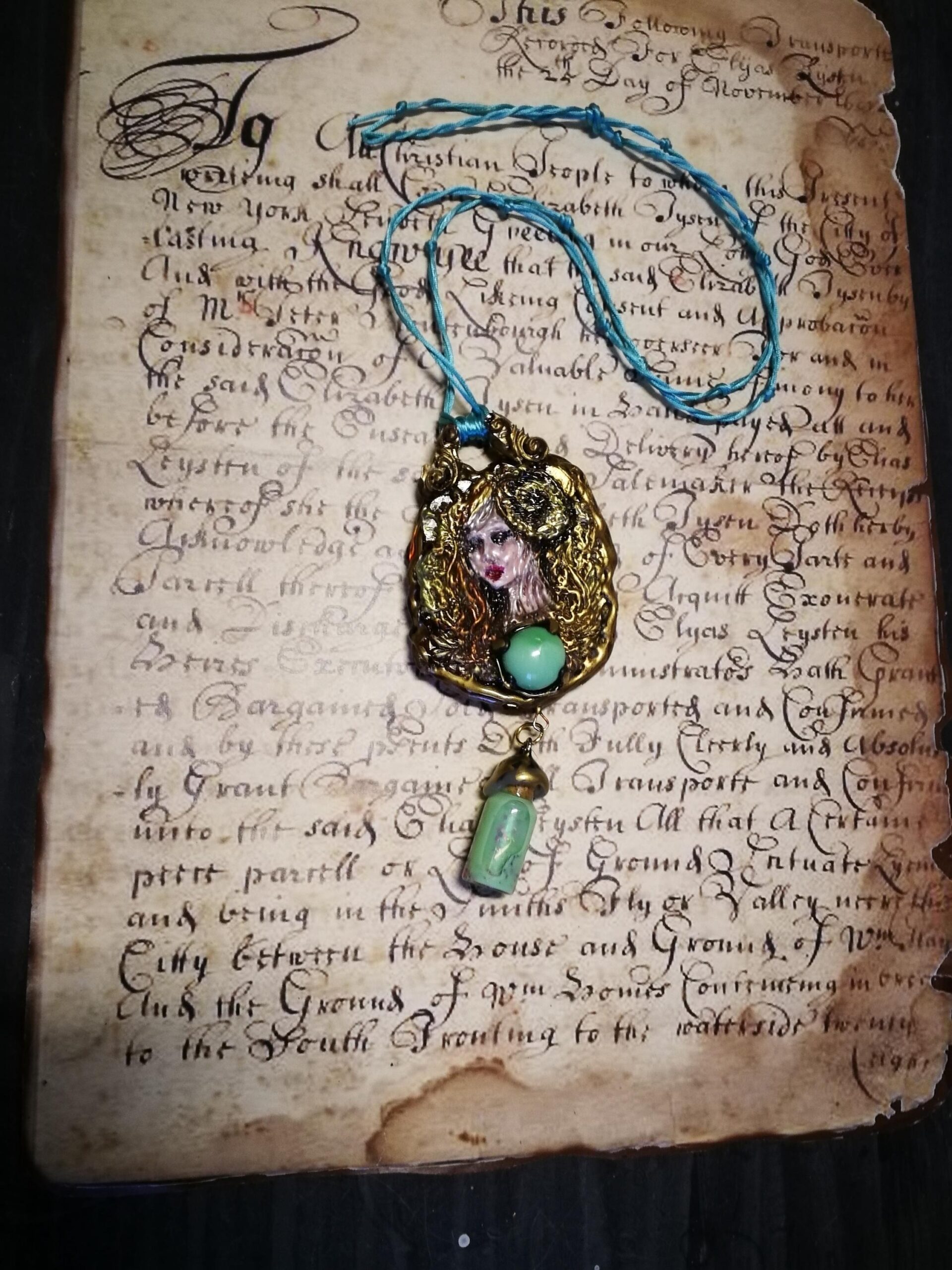 Magick Amulet, Queen Witches Hecate's Personal Spiritual Potion Beauty Love Magnetism & Transformation Magical Pendant